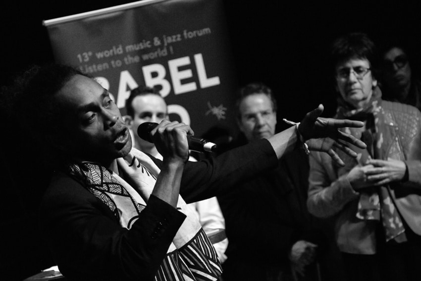 LA MUSIQUE RAPPROCHE LES PEUPLES  PENDANT LE FESTIVAL BABEL MED MUSIC