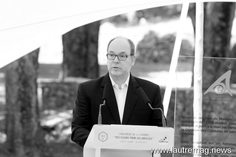 ALBERT DE MONACO EN PROVENCE A MAZAUGUES LE 19 JUIN AFIN DE DEFENDRE LA CAUSE DES ABEILLES
