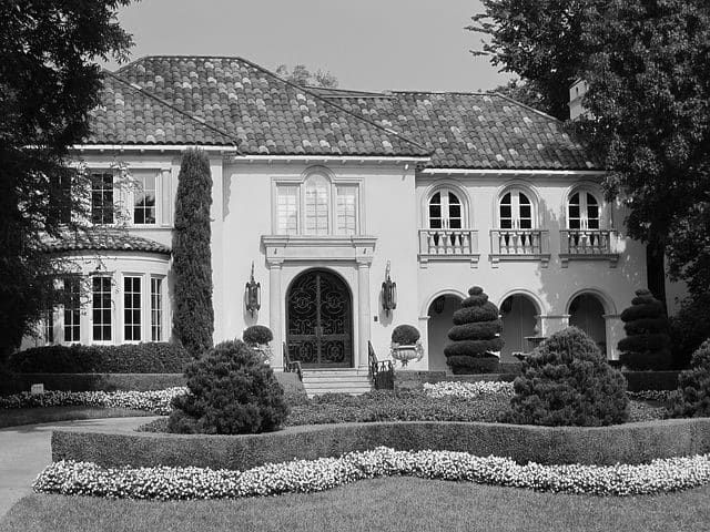 DES VILLAS SIGNEES …EN VILLEGIATURE DE PRESTIGE EN PROVENCE.