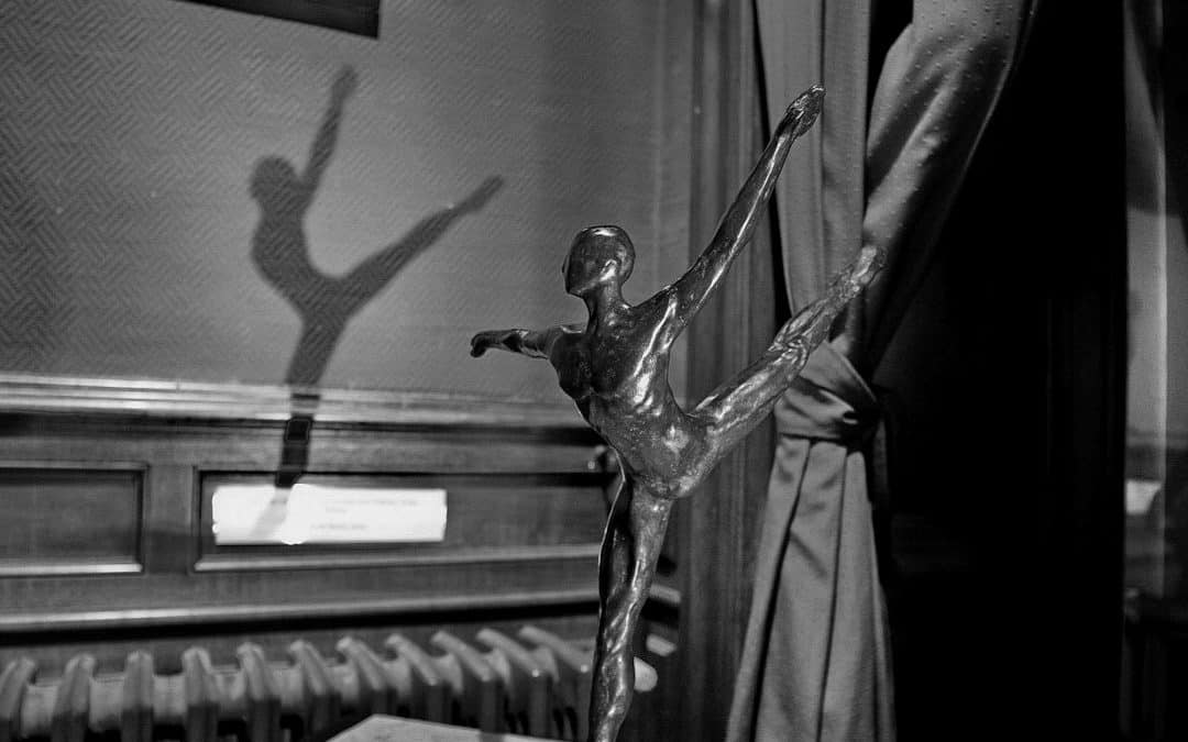 EXPOSITION MAIRIE DE BAGATELLE « ENTRONS DANS LA DANSE ! »