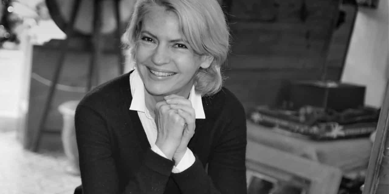 EWA GREFFET « LA DORURE A L’OR FIN » OU « ORNEMANISTE » UN METIER D’ART PRESTIGIEUX